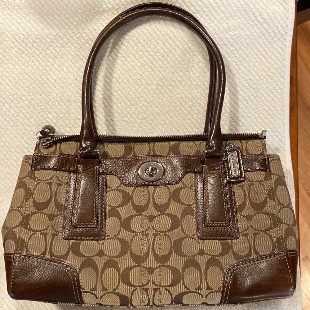 Coach Signature Bag.  Brown Purse. Excellent Condition